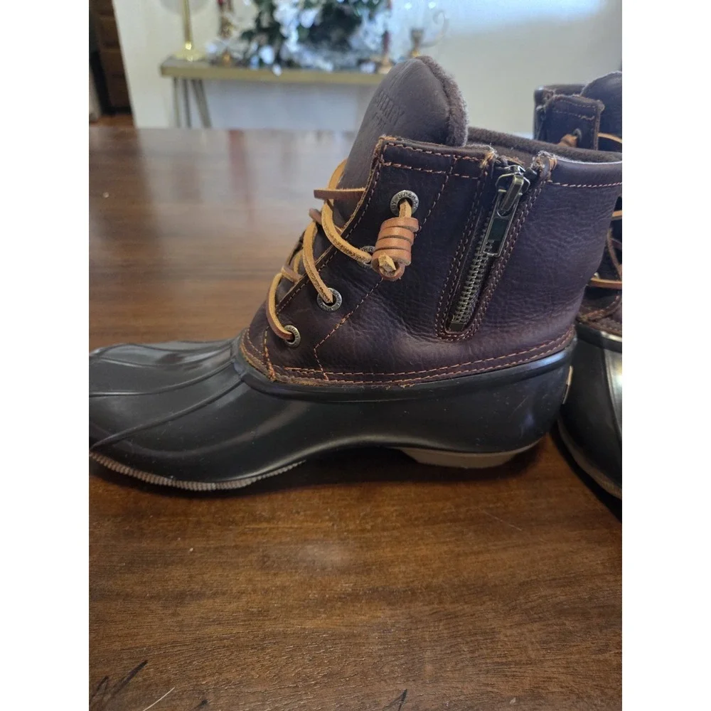 Sperry women saltwater